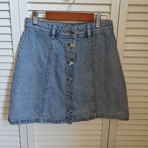 H&M Divided High-Waisted, A-line Denim Mini Skirt Button Down Size 4